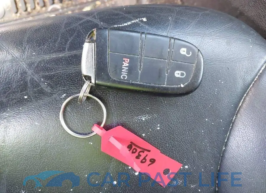 3C4PDCGB2JT257385# 11