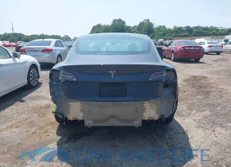 5YJ3E1EA2PF646352# 17