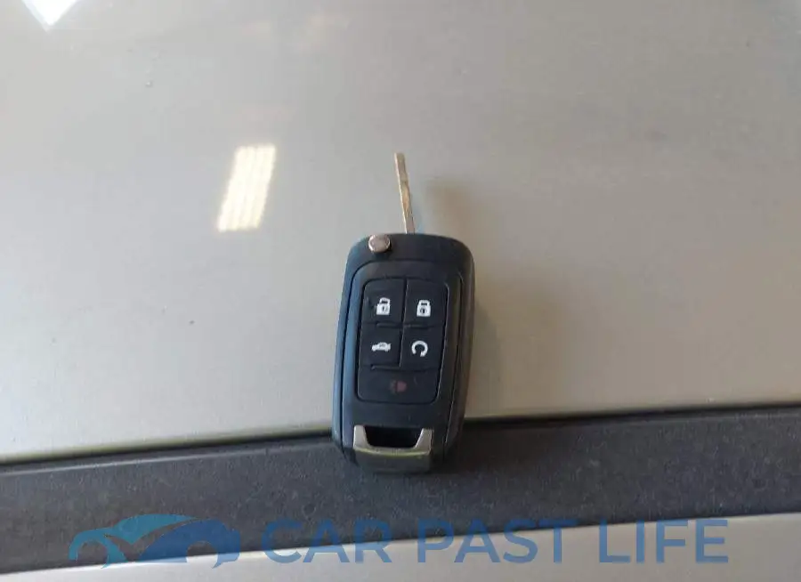 1G1PJ5SB2G7203795# 11