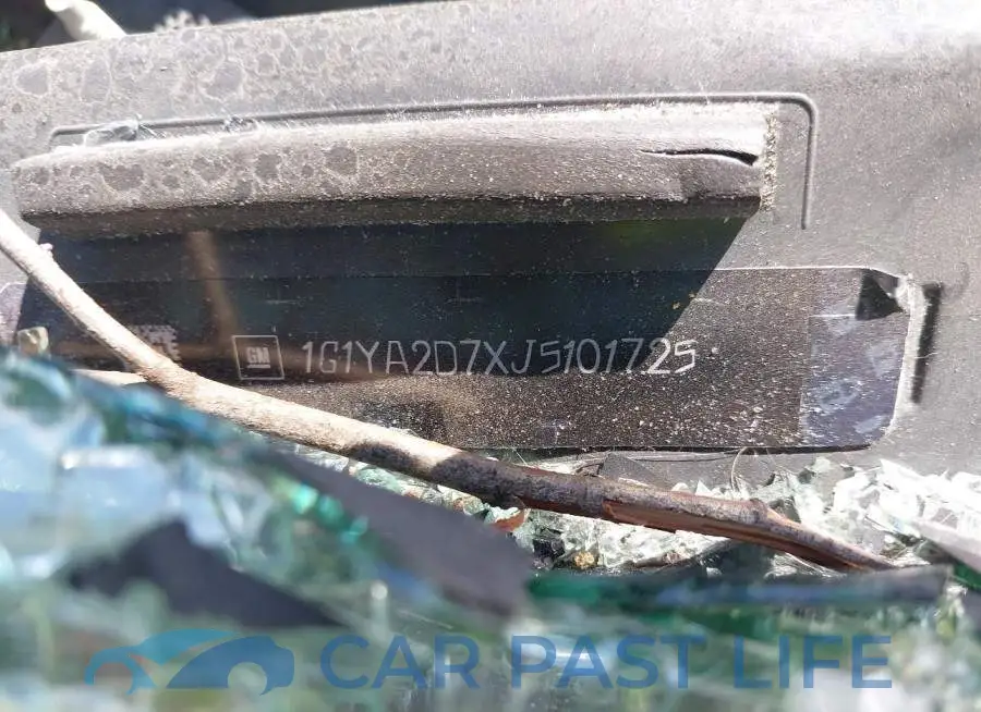 1G1YA2D7XJ5101725# 9