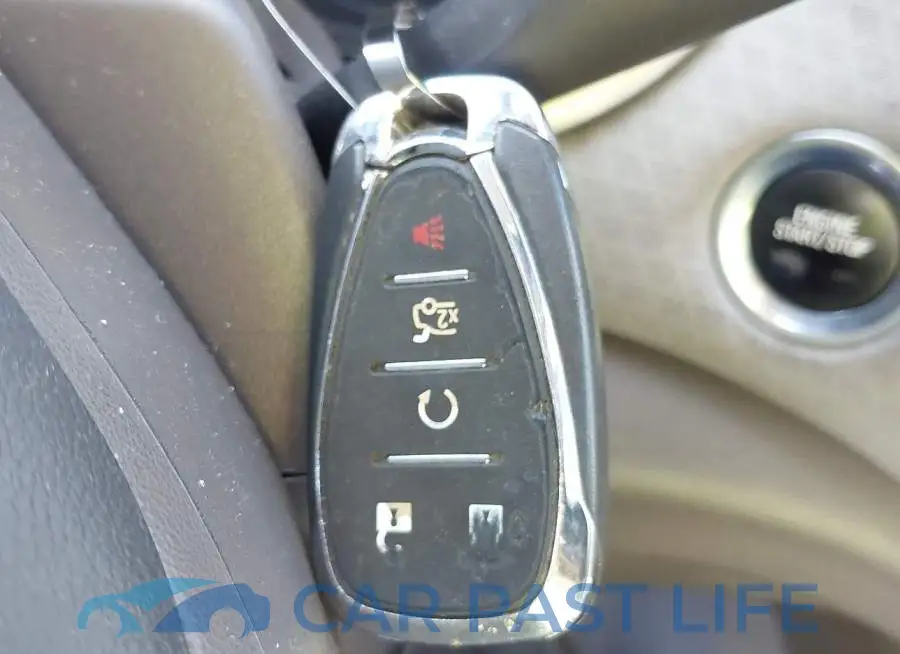 1G1ZB5ST3GF216690# 11