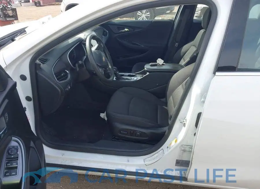 1G1ZD5ST5PF230164# 5