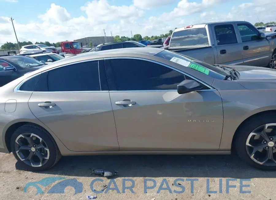 1G1ZD5ST6PF133930# 14
