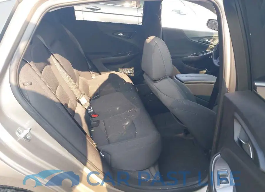 1G1ZD5ST6SF139378# 8