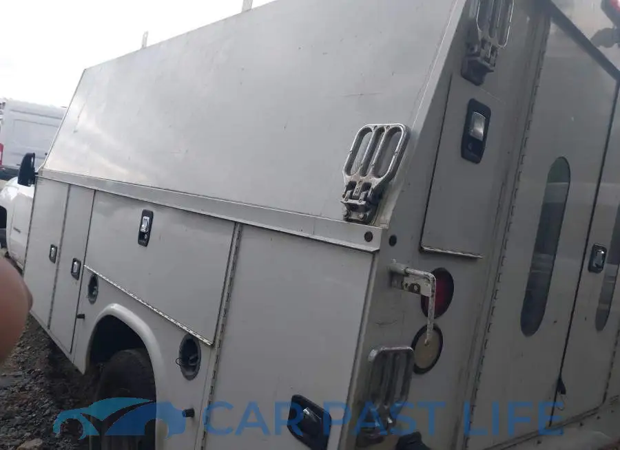 1GB3CYC82FF651077# 3