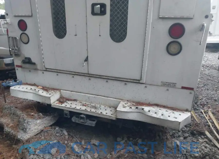 1GB3CYC82FF651077# 11