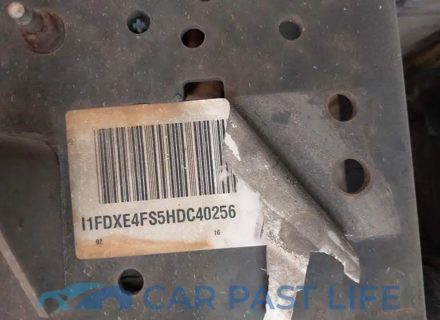 1FDXE4FS5HDC40256# 9