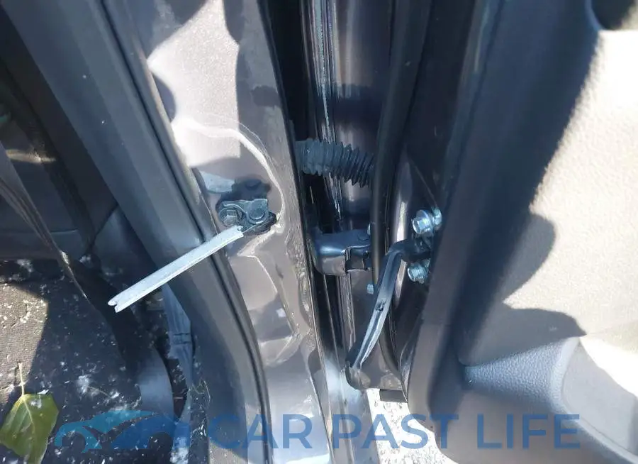 1HGCV2F30LA000155# 18