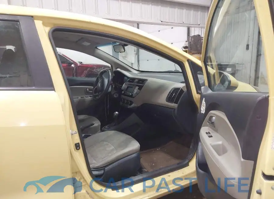 KNADM4A32G6559673# 5