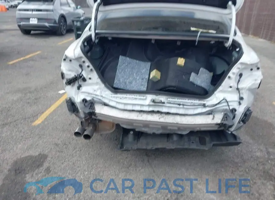 4T1DBADK0SU003940# 16