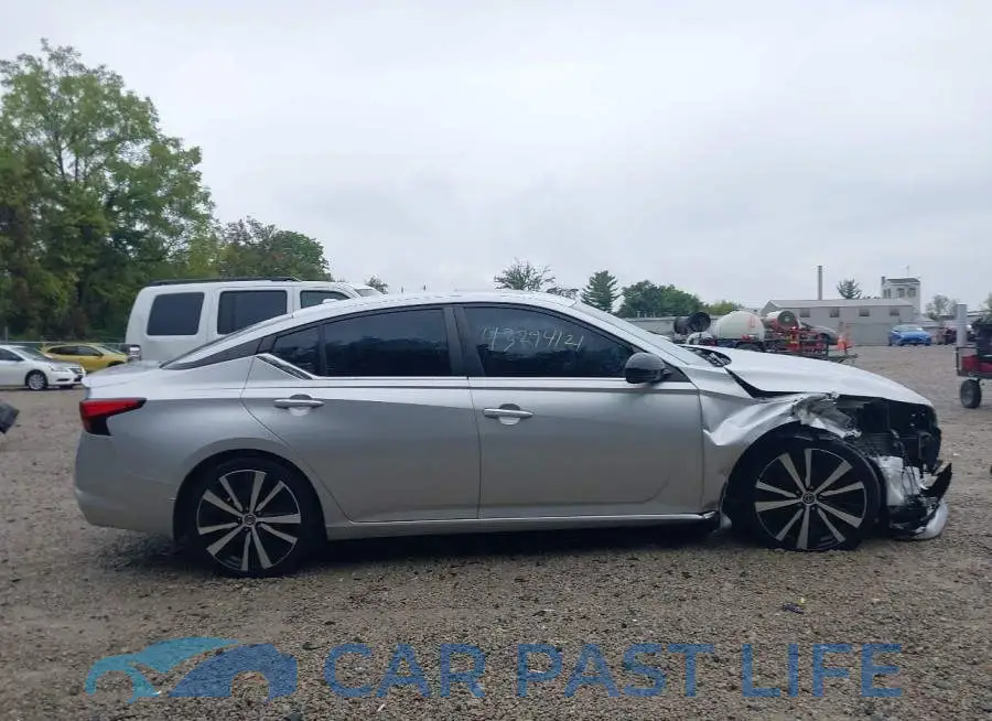 1N4BL4CV4LC183572# 14