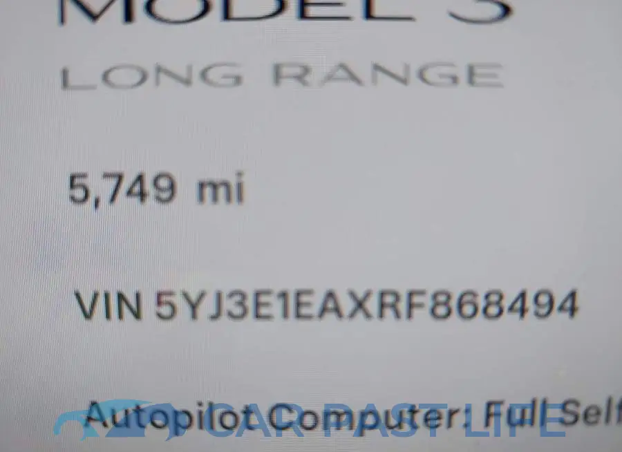 5YJ3E1EAXRF868494# 15