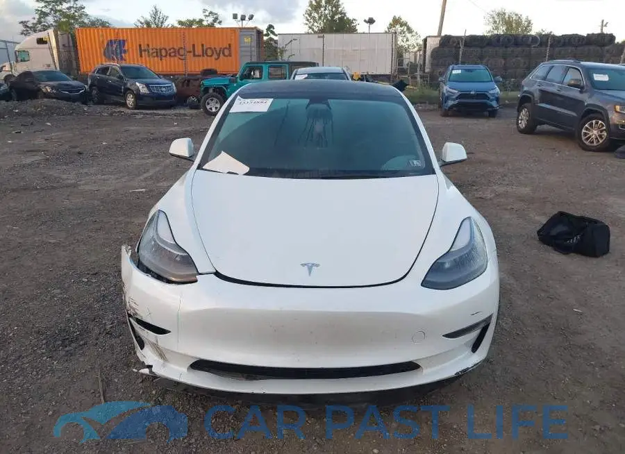 5YJ3E1EA3PF411202# 12