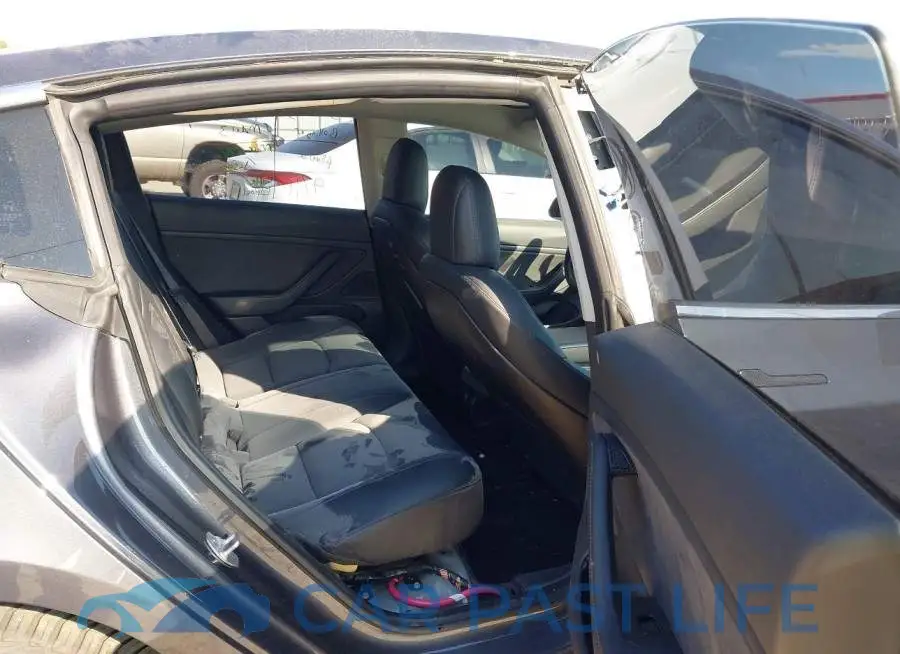 5YJ3E1EB3JF114494# 8