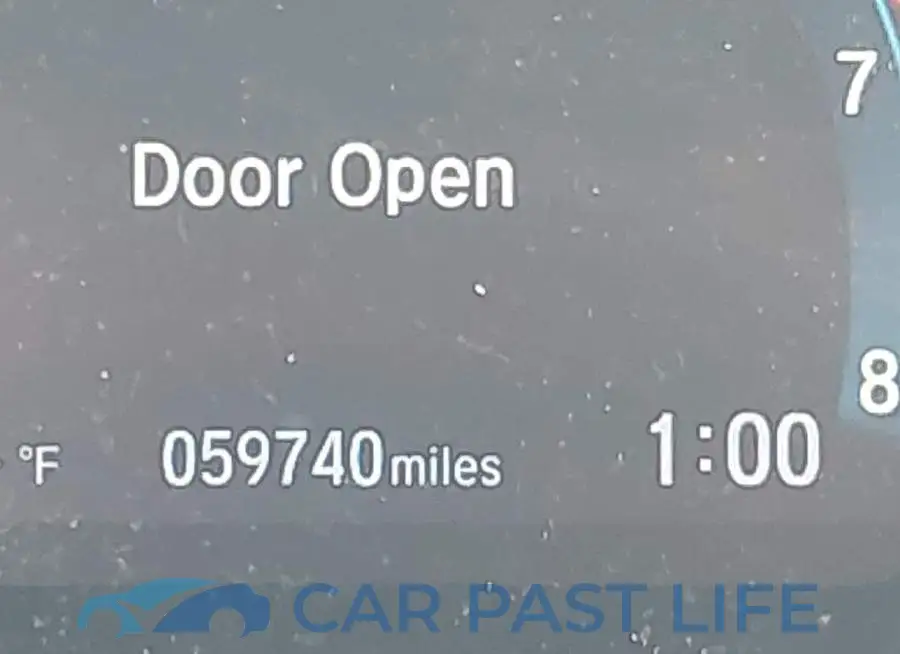 2HGFC1F3XMH704380# 16