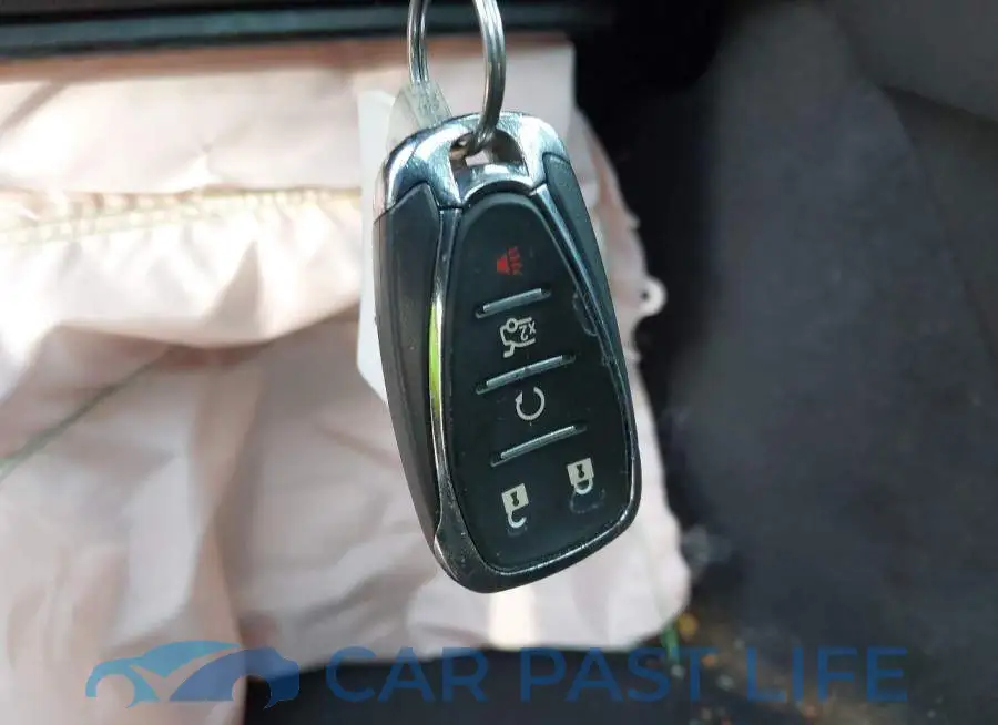 1G1ZD5ST0JF186517# 11