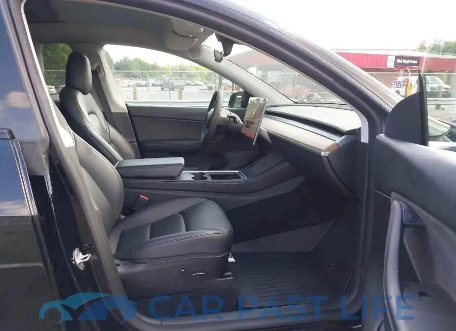 7SAYGDEE6NF425647# 5
