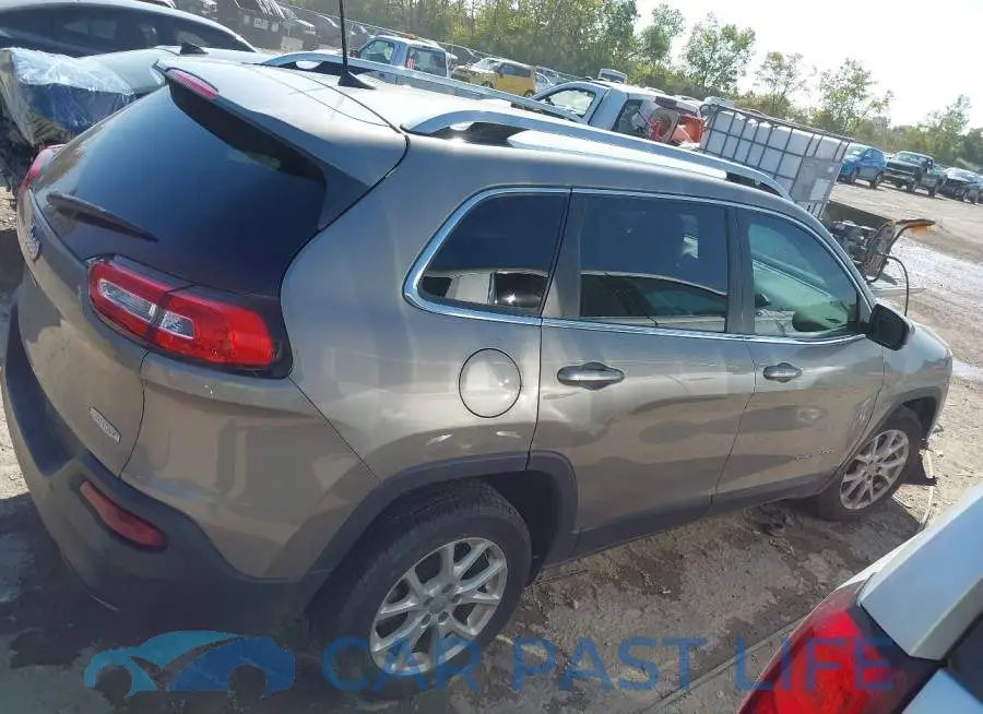 1C4PJLCS4HW613807# 13