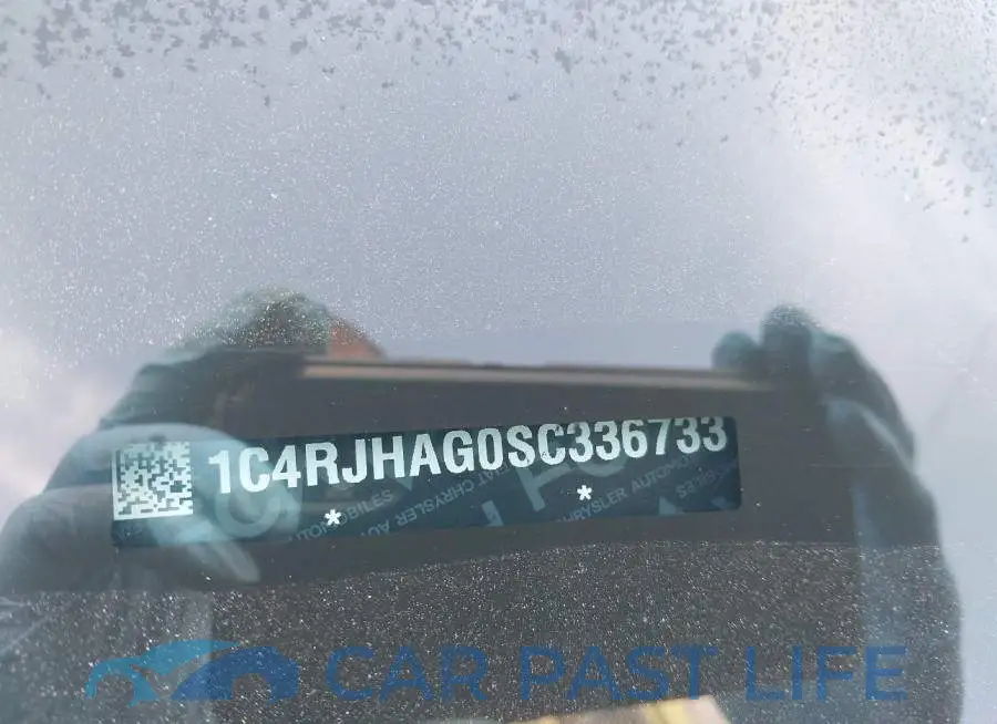 1C4RJHAG0SC336733# 9