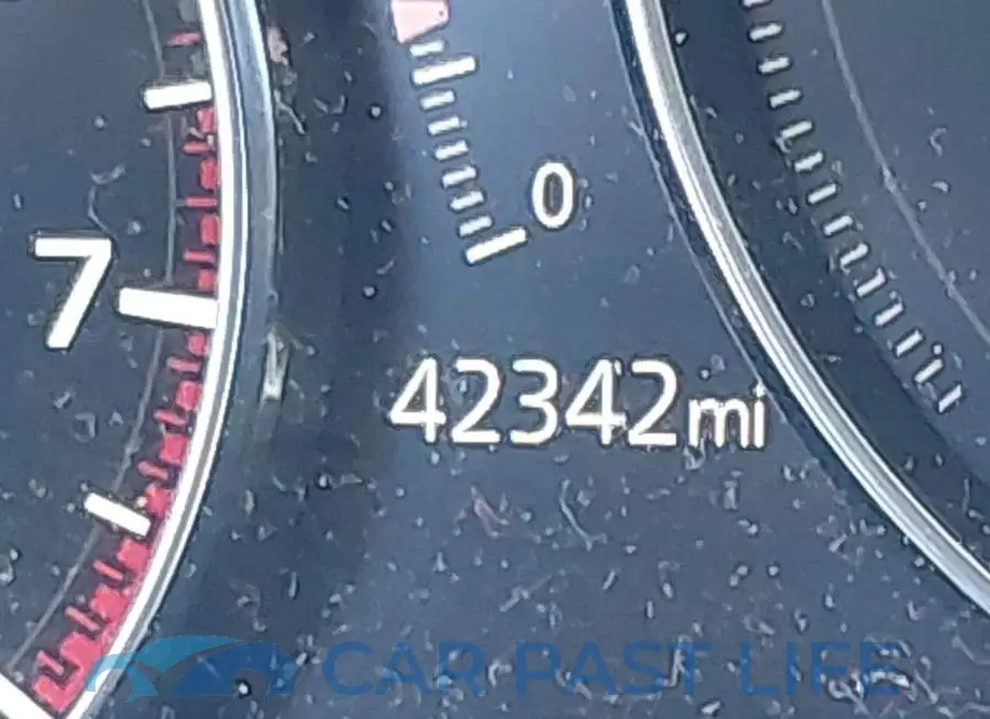 3MVDMBDMXMM220715# 15