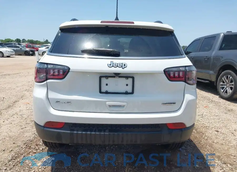3C4NJDFN5RT132085# 16