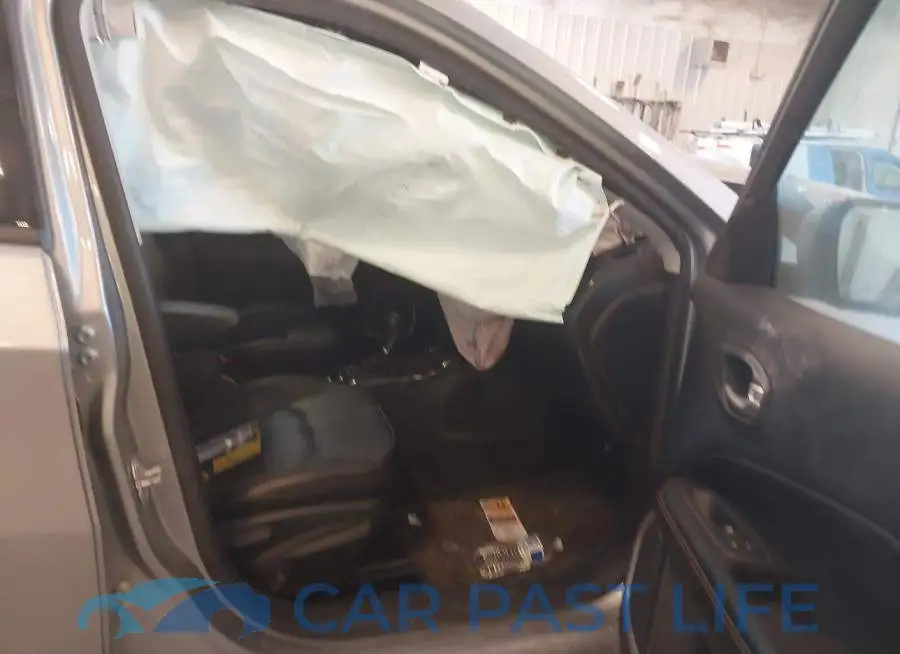 3C4NJDCB1KT854198# 5