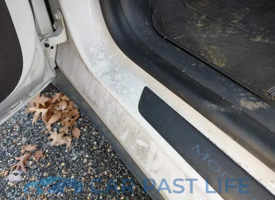 5YJYGDEE1LF010097# 6