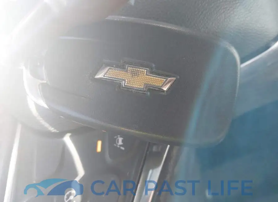 3GNAXHEV9LS700171# 11