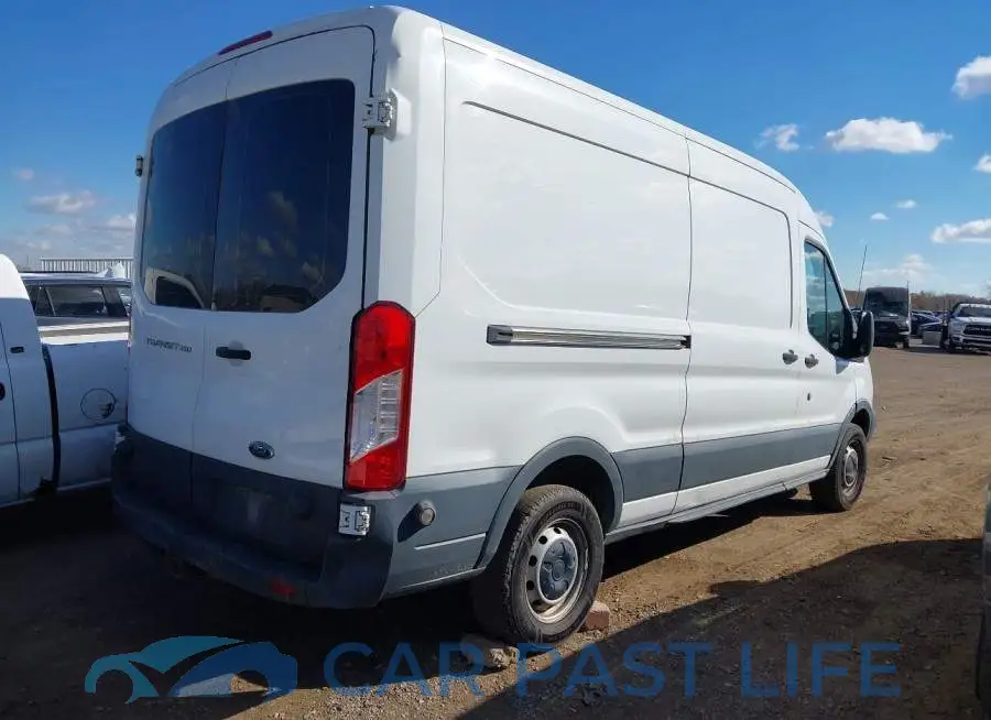 1FTNR2CM1FKA52742# 4