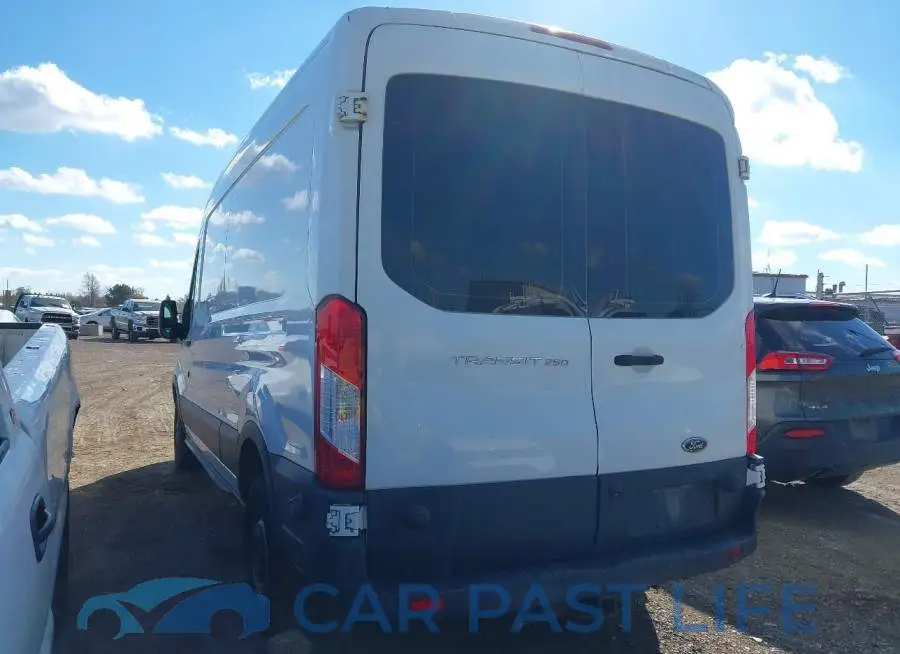 1FTNR2CM1FKA52742# 3