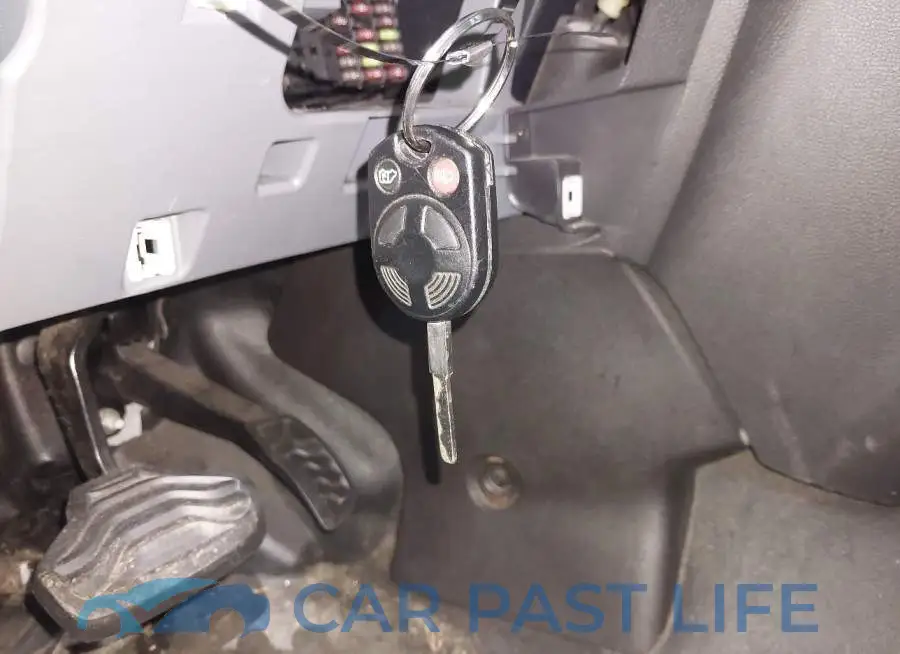 1FTYE1ZM7HKB55807# 11