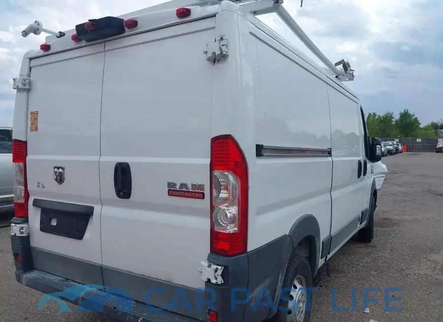 3C6TRVAG5HE545035# 4
