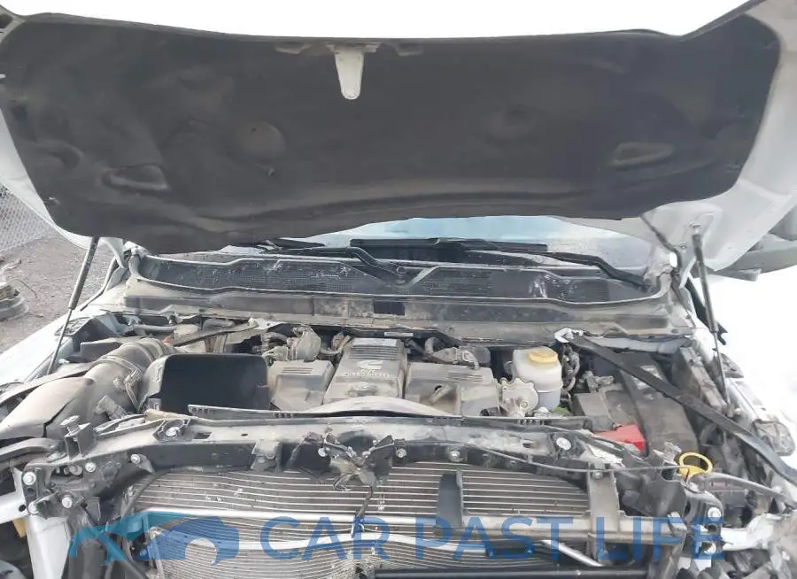 3C6UR5DL6RG130390# 10