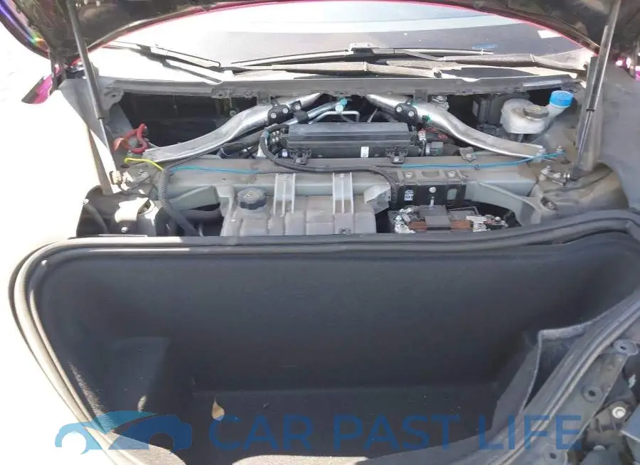 5YJSA1E43HF186105# 10