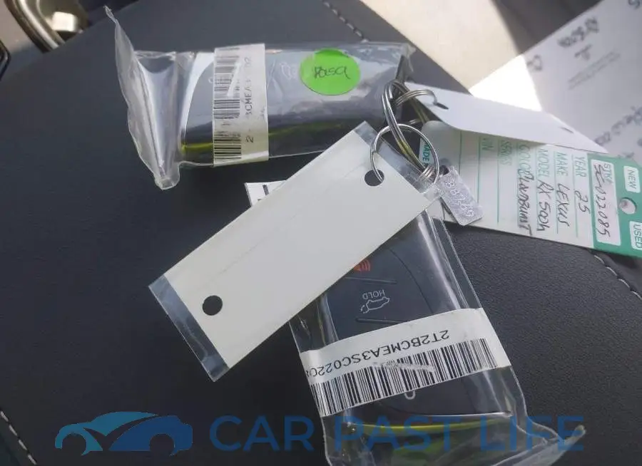2T2BCMEA3SC022085# 11