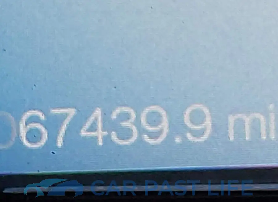 1FAHP2E82JG136380# 7