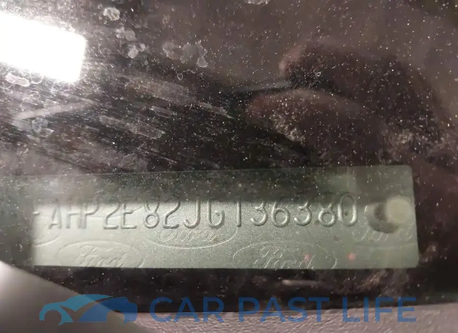 1FAHP2E82JG136380# 9