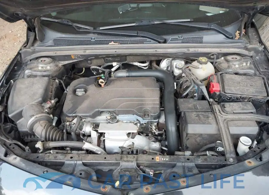 1G1ZD5ST5JF142643# 10