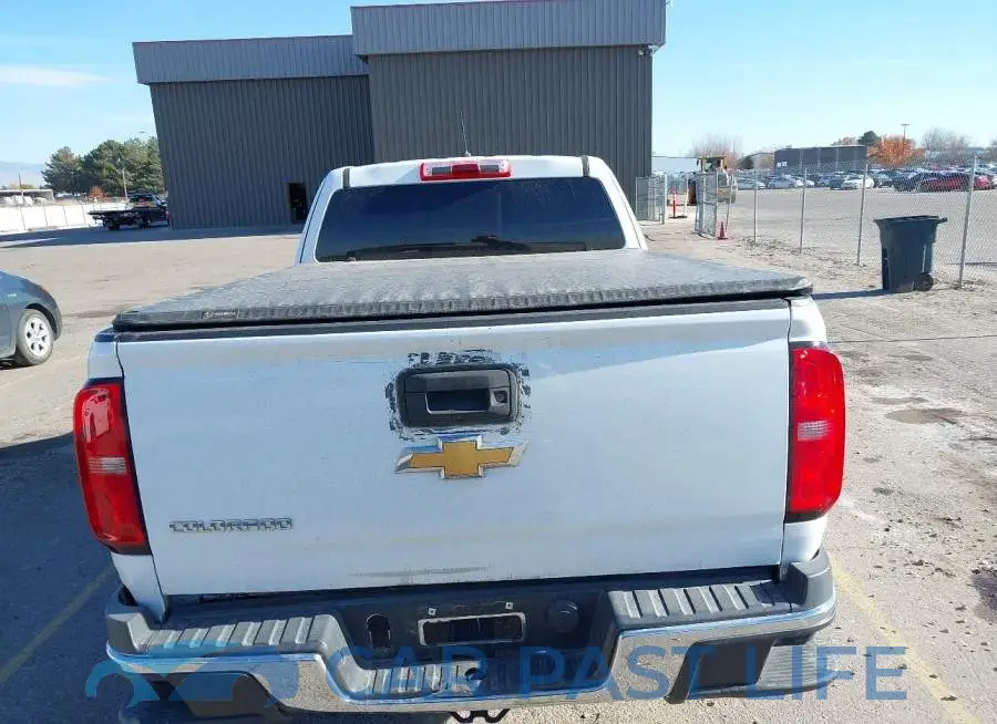 1GCHSBEA2J1320765# 16