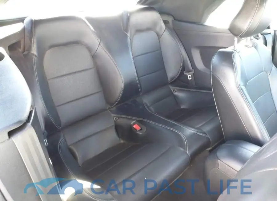 1FATP8UH3L5135056# 8