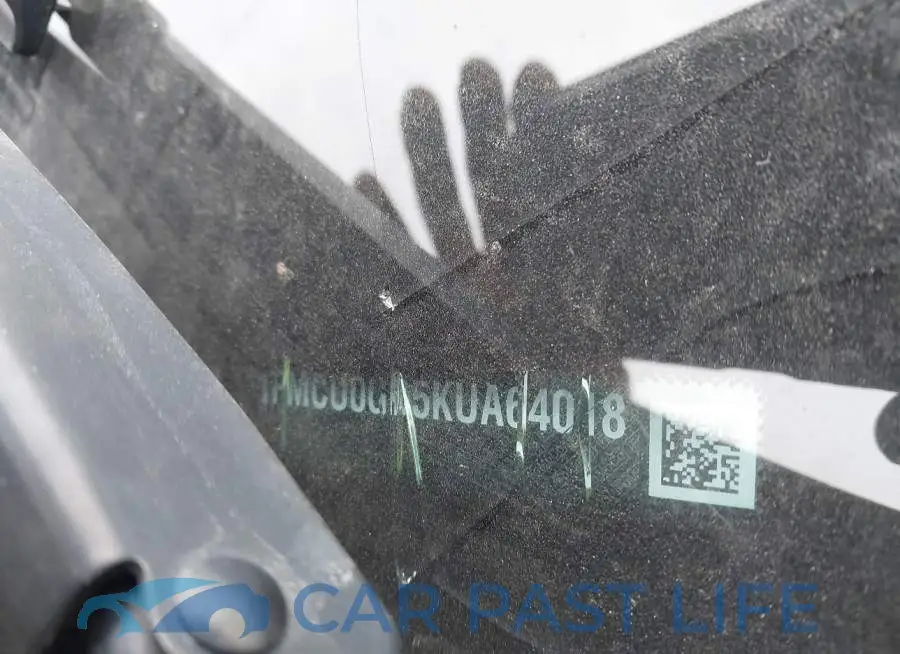 1FMCU0GD5KUA64018# 9