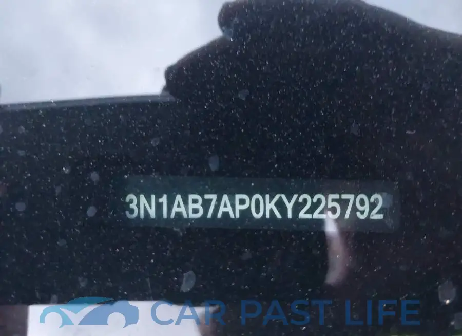 3N1AB7AP0KY225792# 9