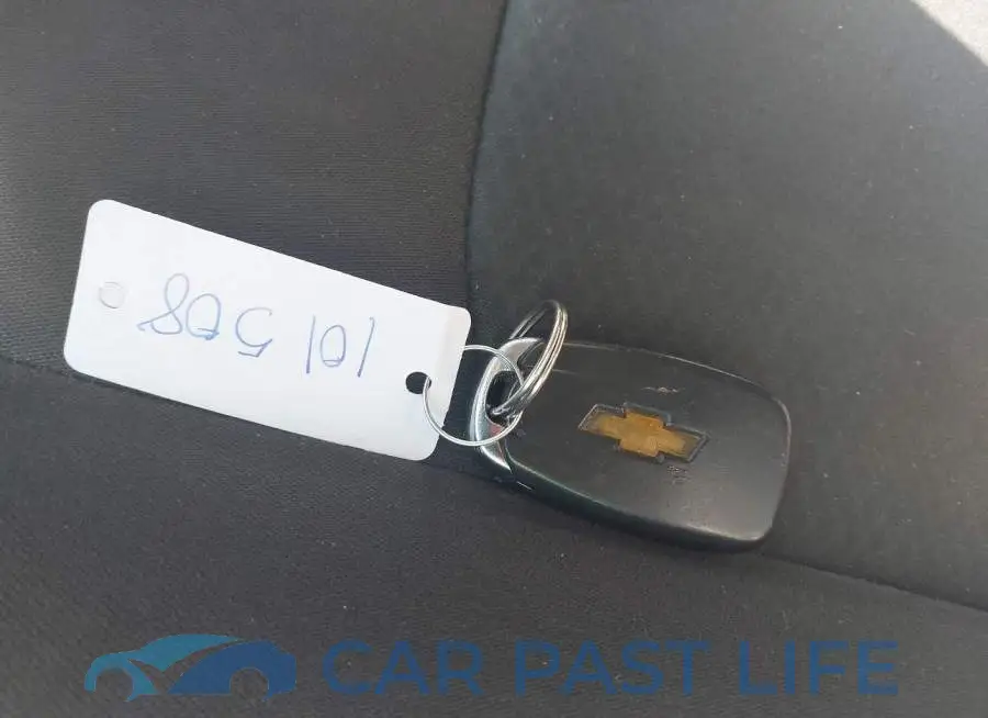 1G1ZB5ST4HF241728# 11
