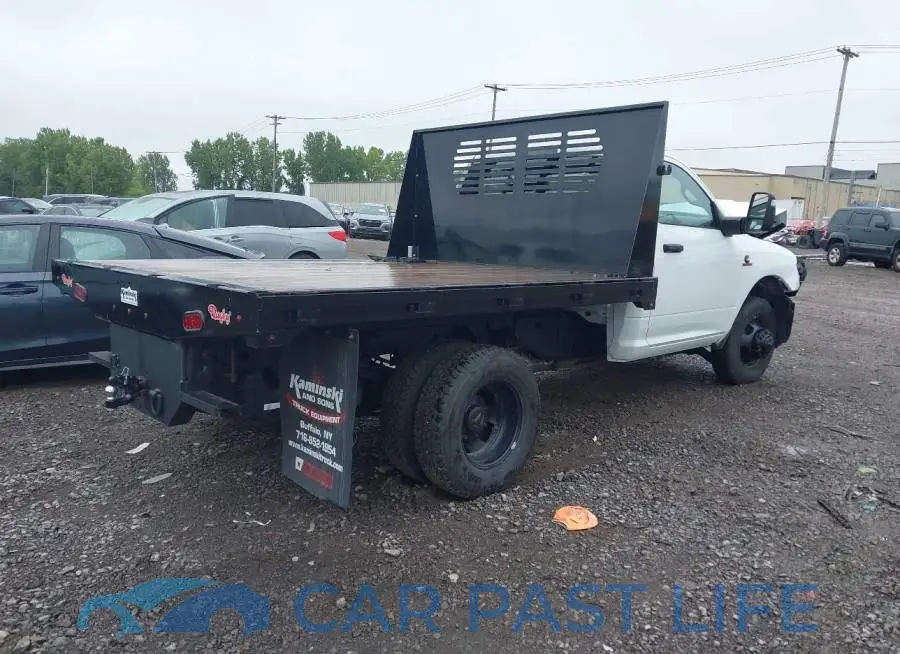 3C7WRTAL9RG157354# 4