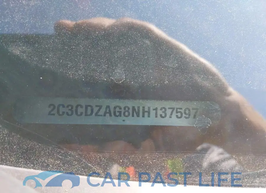 2C3CDZAG8NH137597# 9