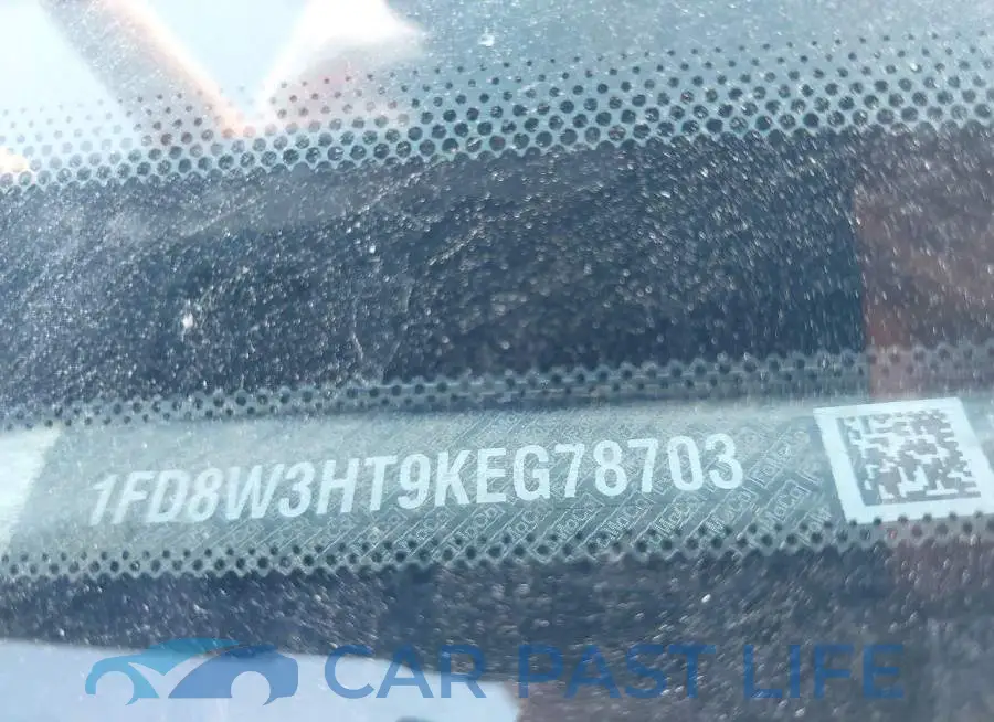 1FD8W3HT9KEG78703# 8