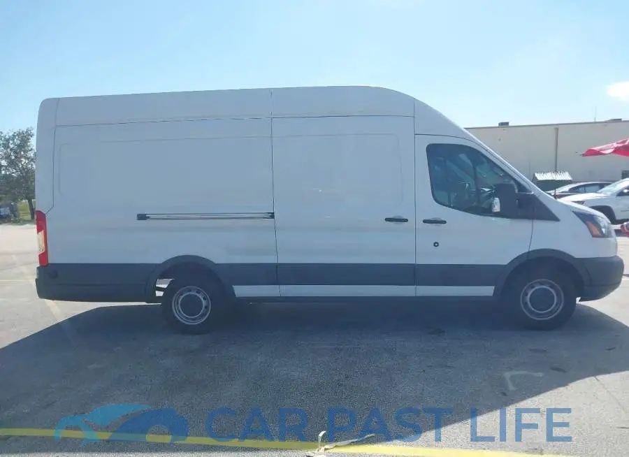 1FTBW3XG1JKB24425# 13