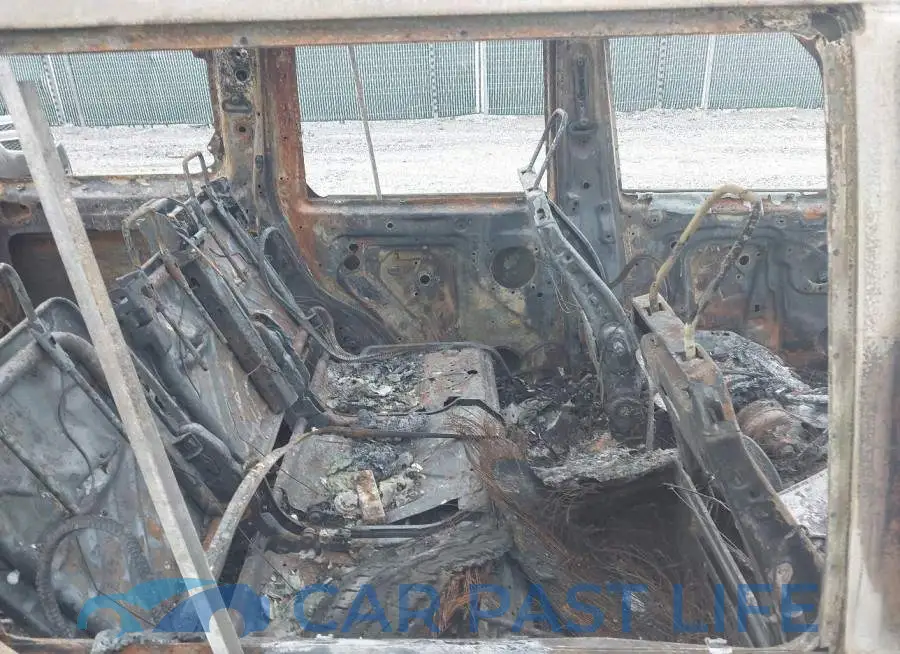 SALAK2V65GA820028# 8