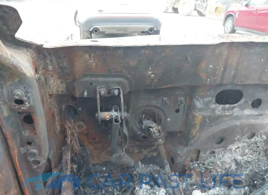 SALAK2V65GA820028# 7