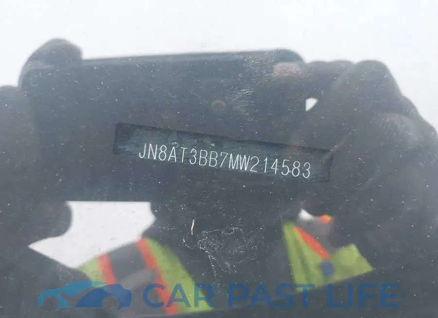 JN8AT3BB7MW214583# 17